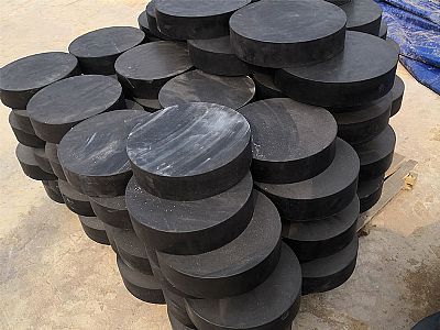 宏伟区板式橡胶支座由若干层橡胶片与薄钢板经加压硫化